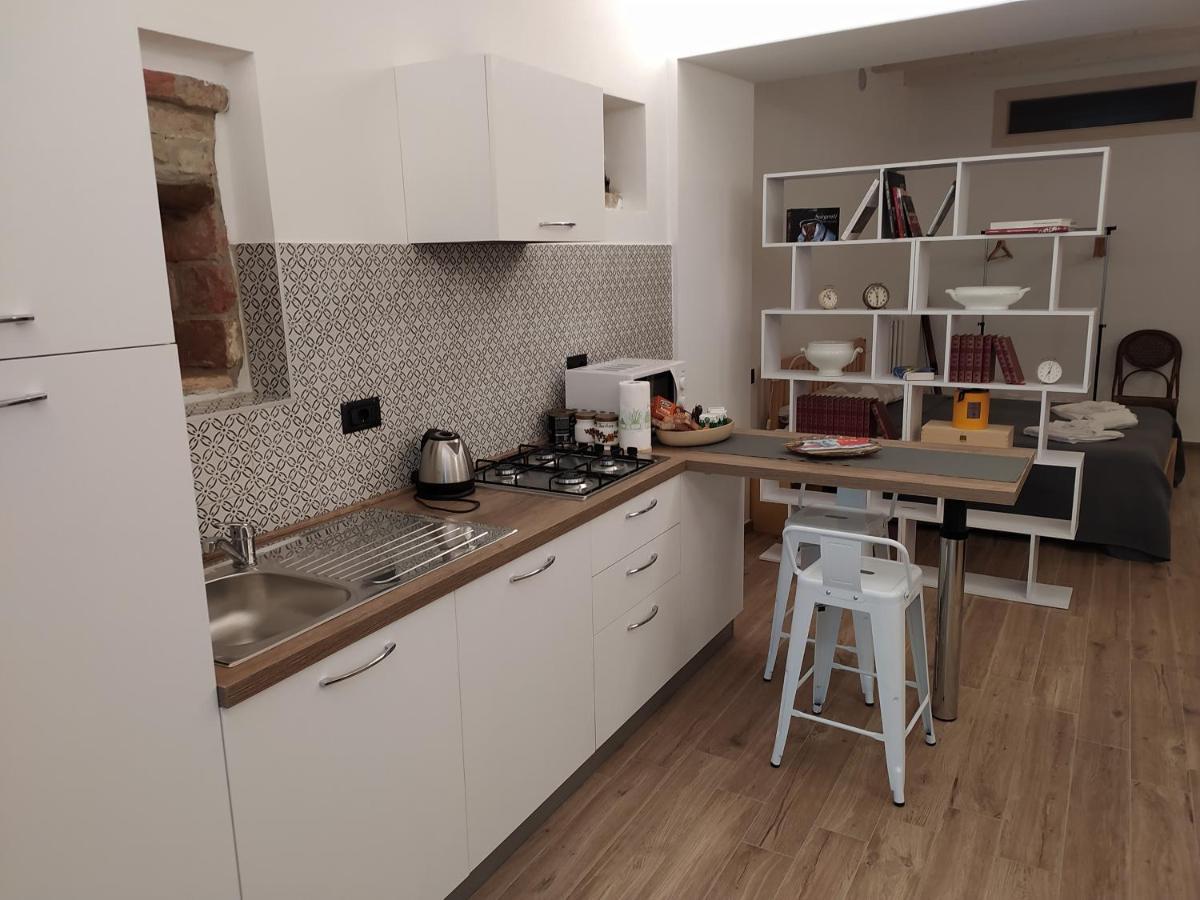 Casa Mantel Holiday Home Panoramic View In Langhe نوفيلو المظهر الخارجي الصورة