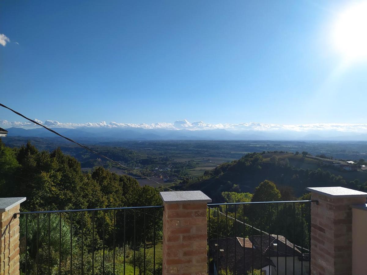 Casa Mantel Holiday Home Panoramic View In Langhe نوفيلو المظهر الخارجي الصورة