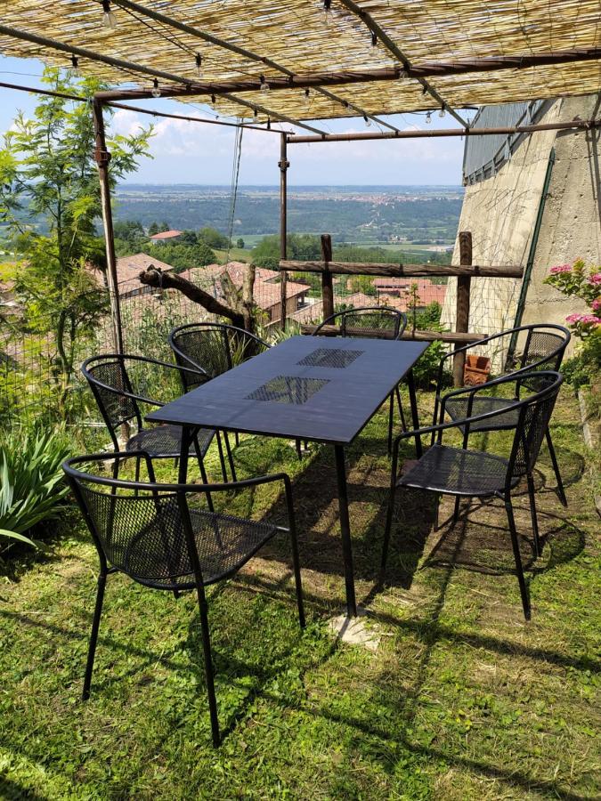 Casa Mantel Holiday Home Panoramic View In Langhe نوفيلو المظهر الخارجي الصورة